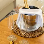 Ac Encanto Апартаменты *